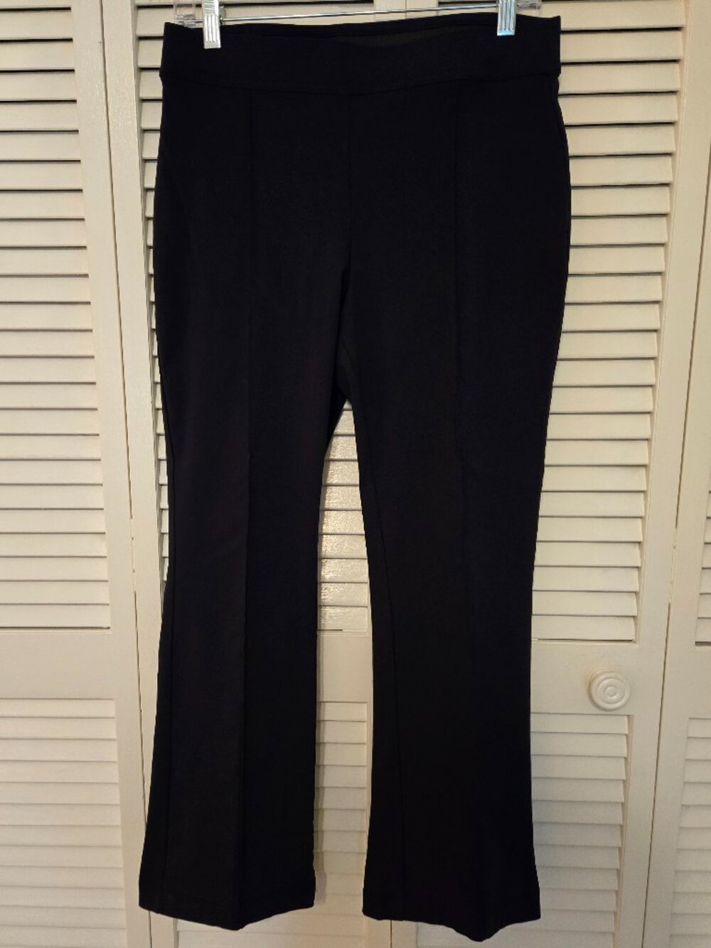 DKNY Navy Pull-On Trousers With Permanent Crease - Size 6 Ankle